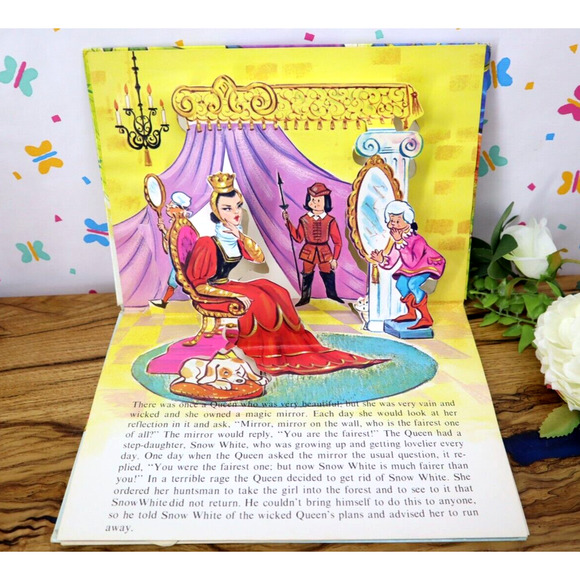 Vintage 1970s My Favorite Pop Up Book Snow White Retro 70s Childrens Book - Picture 5 of 9